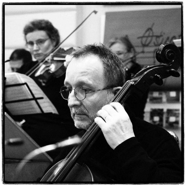 Frédéric, violoncelle